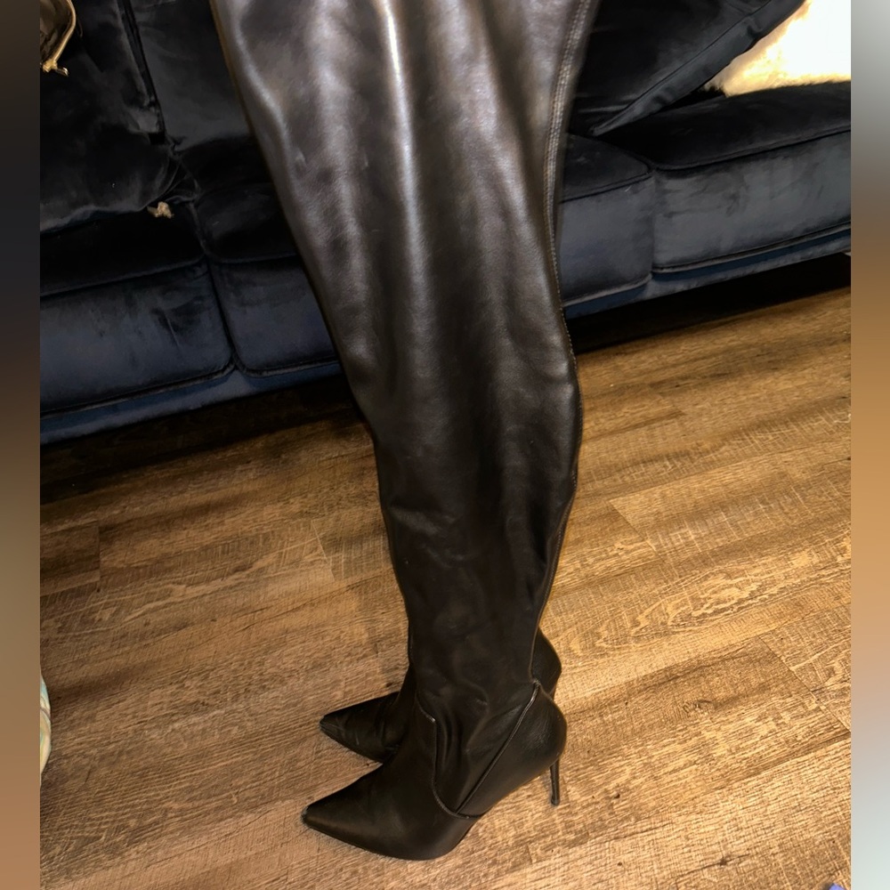 Steve Madden High Knee Stiletto Heel boots
